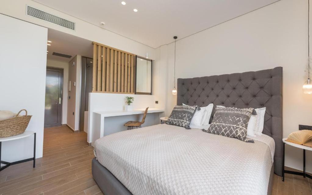 Eptanisos Beachfront Suites Zante Keri Екстер'єр фото