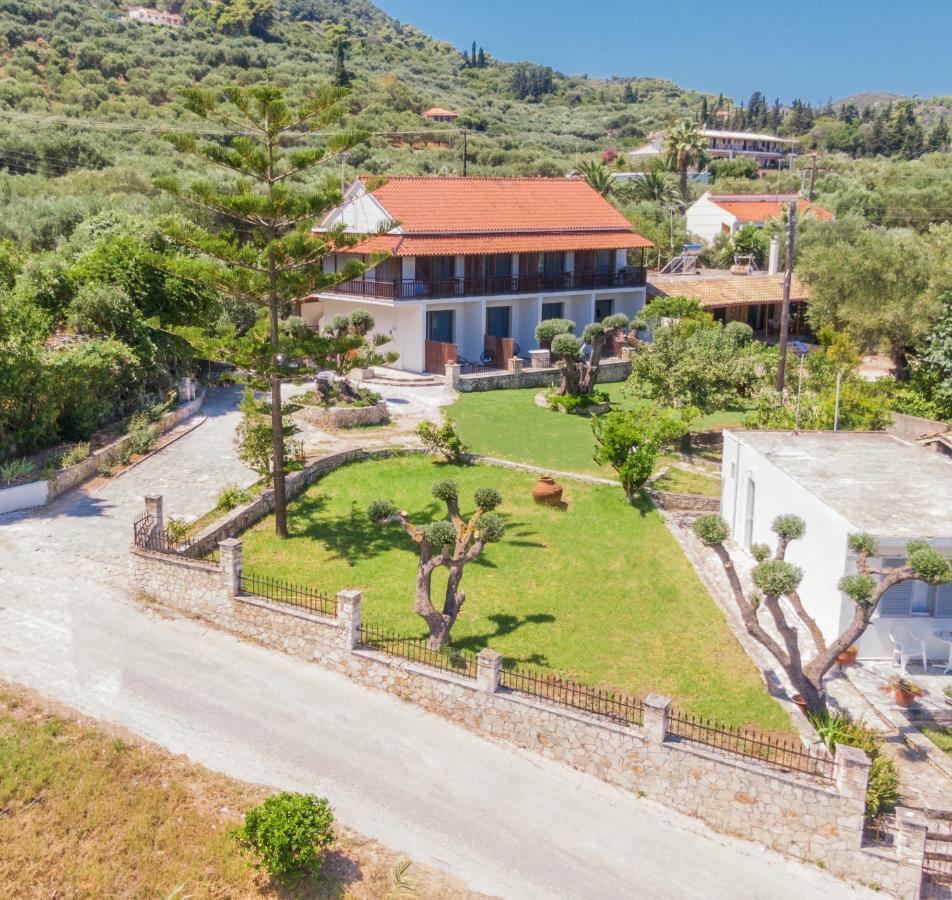 Eptanisos Beachfront Suites Zante Keri Екстер'єр фото